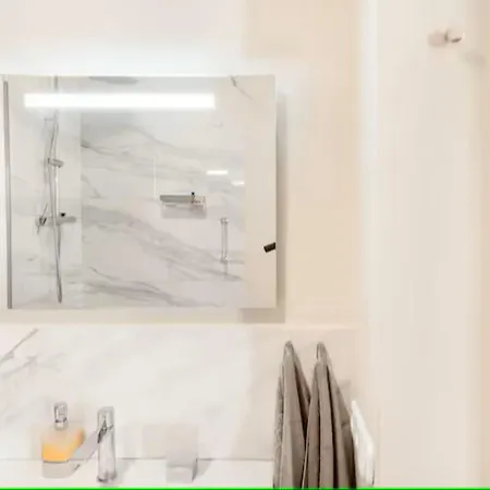 Grand Andrassy Boulevard Apartamento